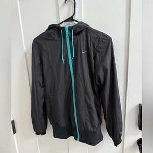 Nike Women’s Black Windbreaker (Size M)